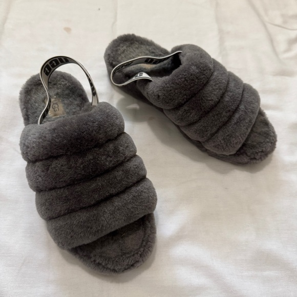 Ugg Australia 10 Gray Fluff Yeah Slide Slippers Shoes Slides Sheepskin Lounge - Picture 1 of 8